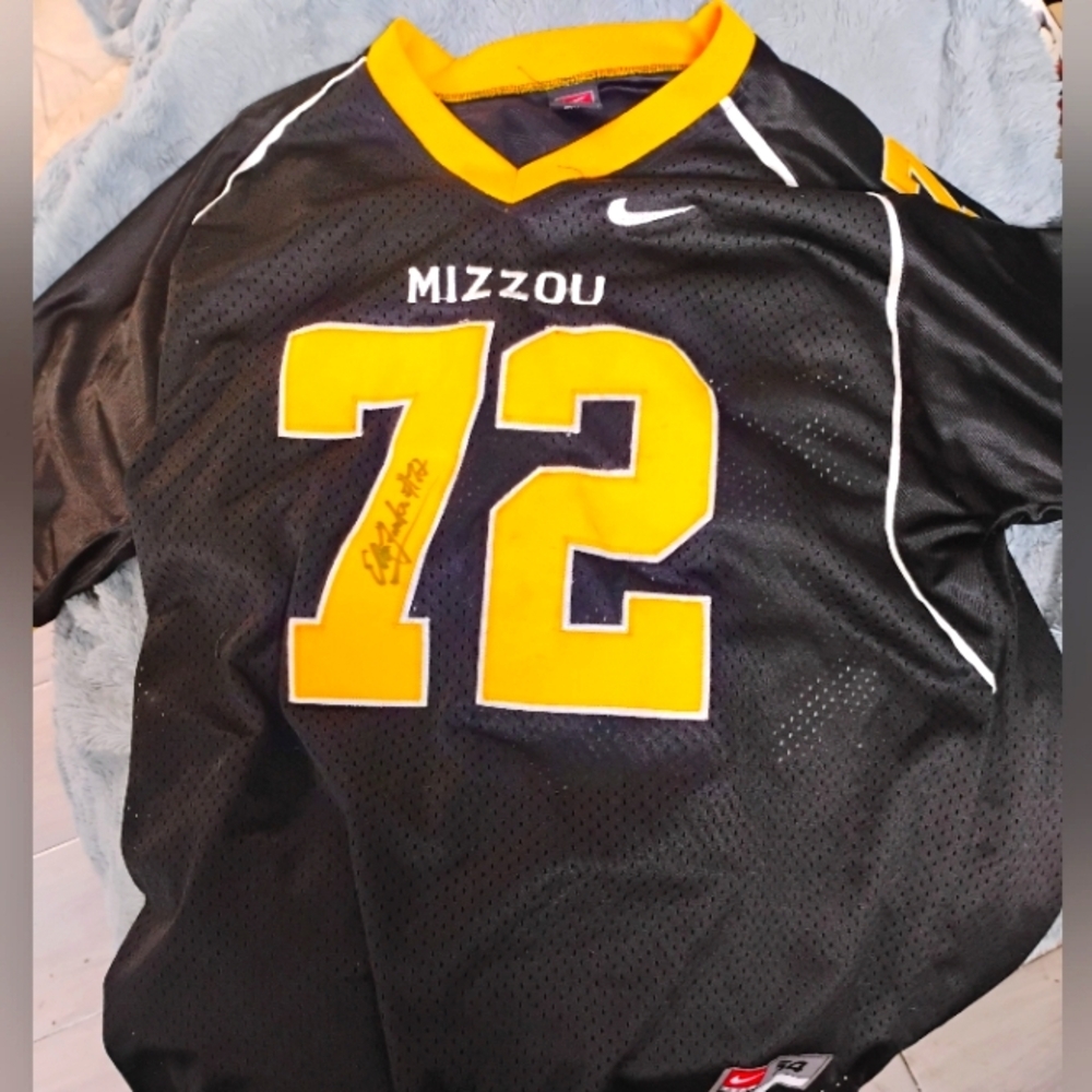Nike Mizzou Men's College University Of Missouri Jersey 72 AUTOGRAPHED XL !!